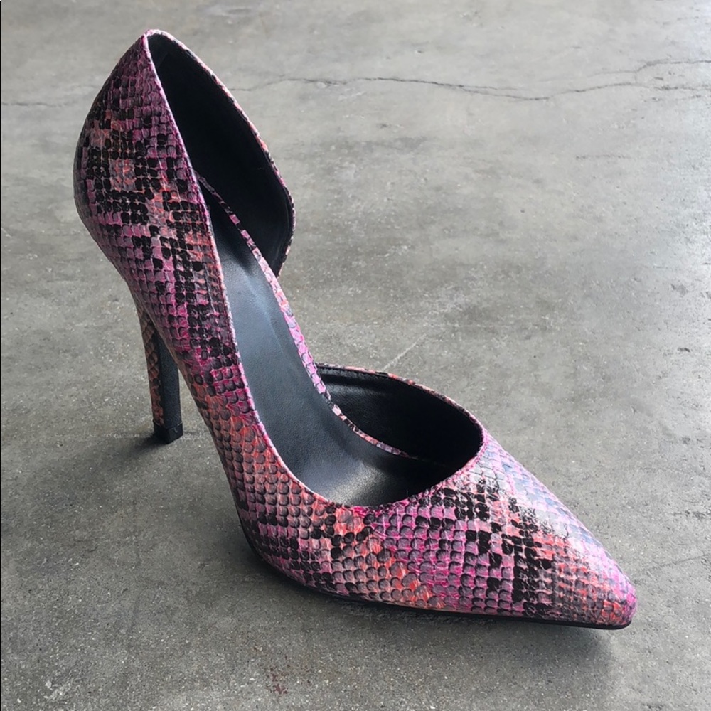 Delicious Women’s High Heel Pumps Fuschia Snake